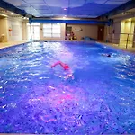 Hotel Four Seasons & Leisure Club 4*