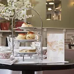 Four Seasons & Leisure Club