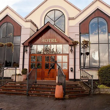Hotel Four Seasons & Leisure Club 4*