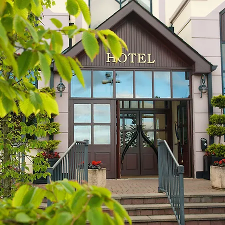 Hotel Four Seasons & Leisure Club 4*