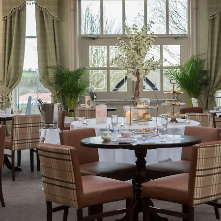 Four Seasons & Leisure Club 4*