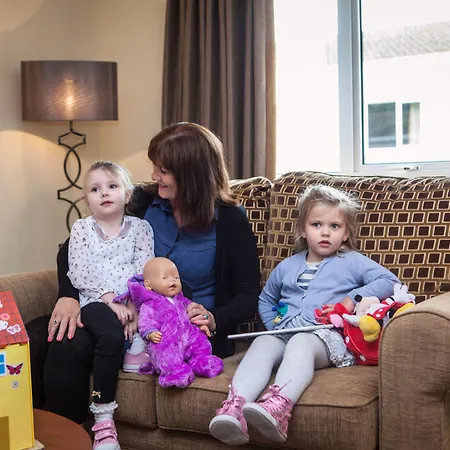 Four Seasons & Leisure Club Отель