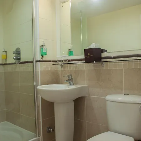 Four Seasons & Leisure Club 4*