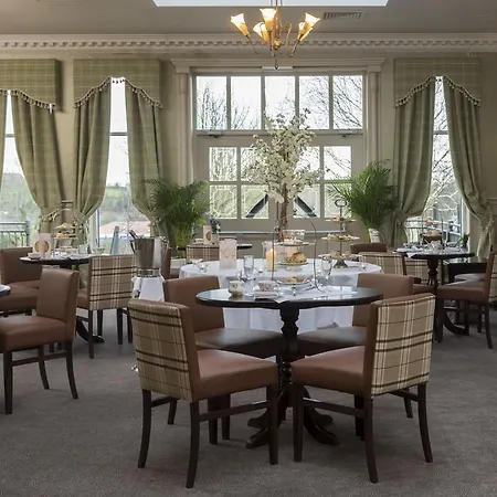 Hotel Four Seasons & Leisure Club