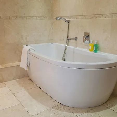 Hotel Four Seasons & Leisure Club Monaghan